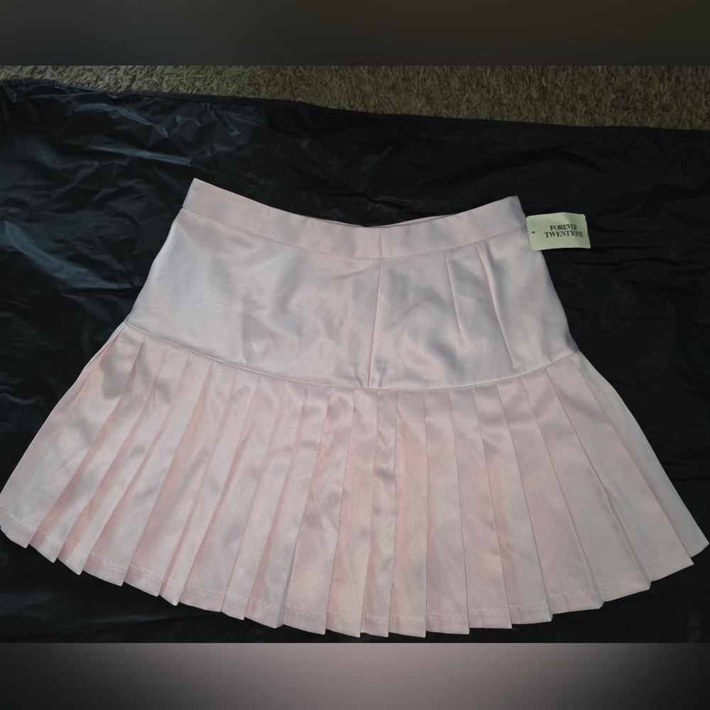 Forever 21 Light Pink Pleated Skater Skirt
